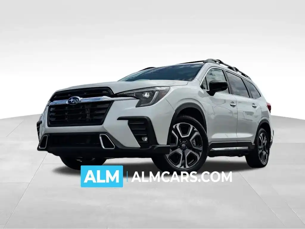 2024 Subaru Ascent Touring's photo