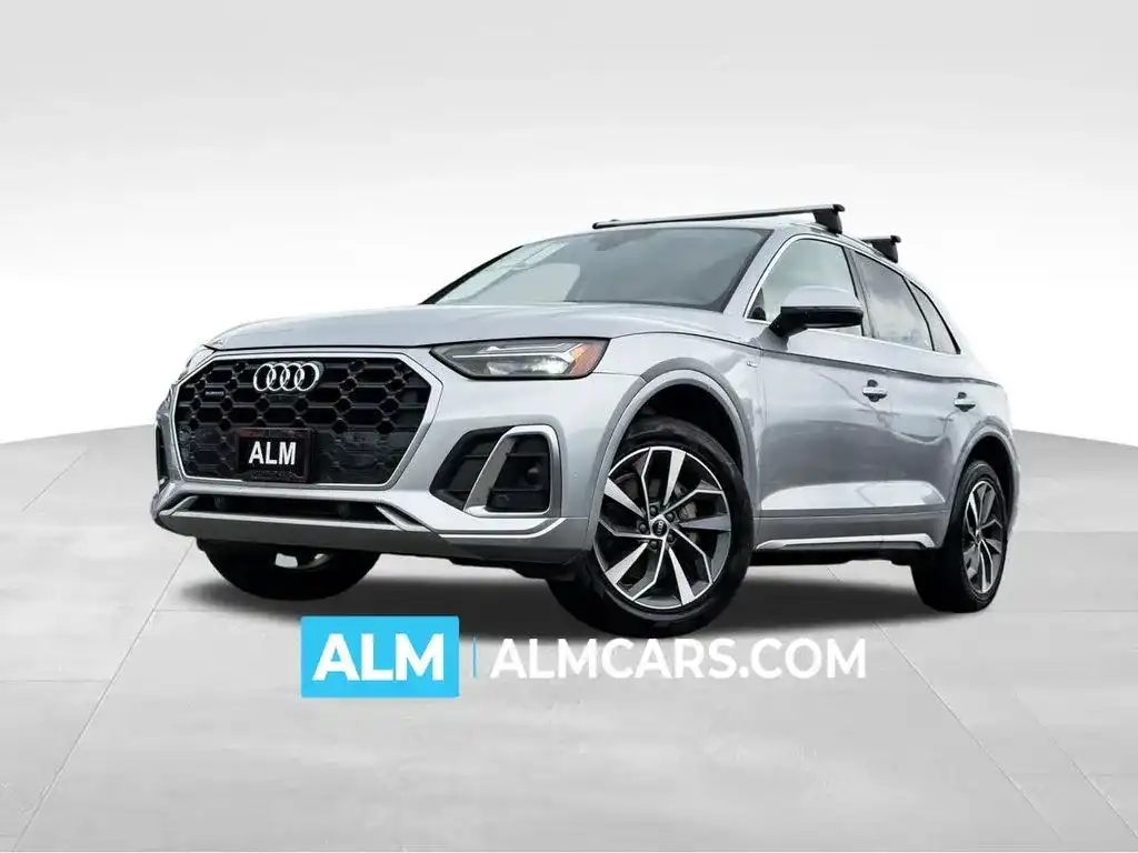 2024 Audi Q5 45 Premium Plus's photo