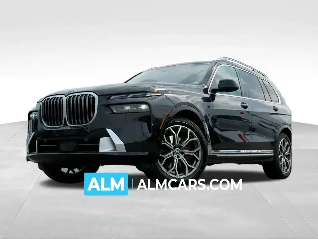 2025 BMW X7 xDrive40i's photo