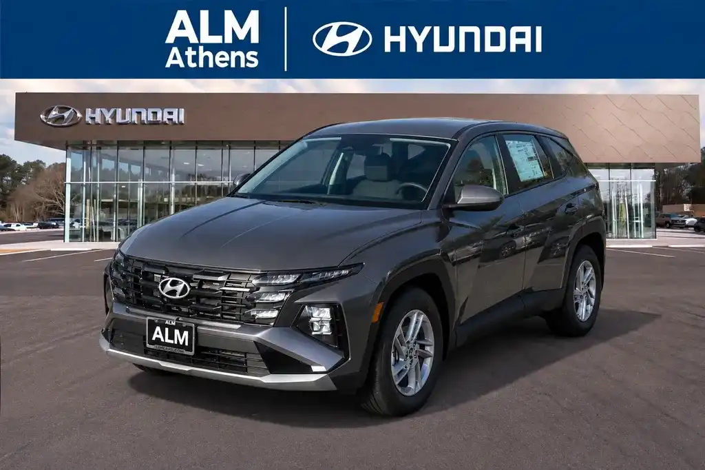 2026 Hyundai Tucson SE FWD's photo
