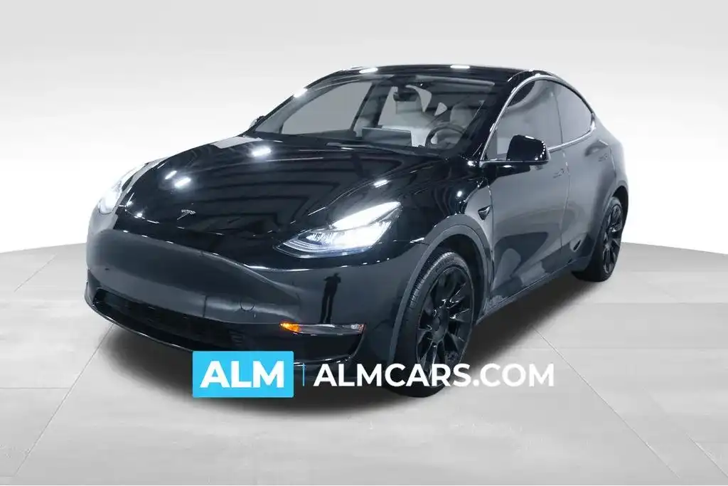 2023 Tesla Model Y Long Range Dual Motor All-Wheel Drive's photo