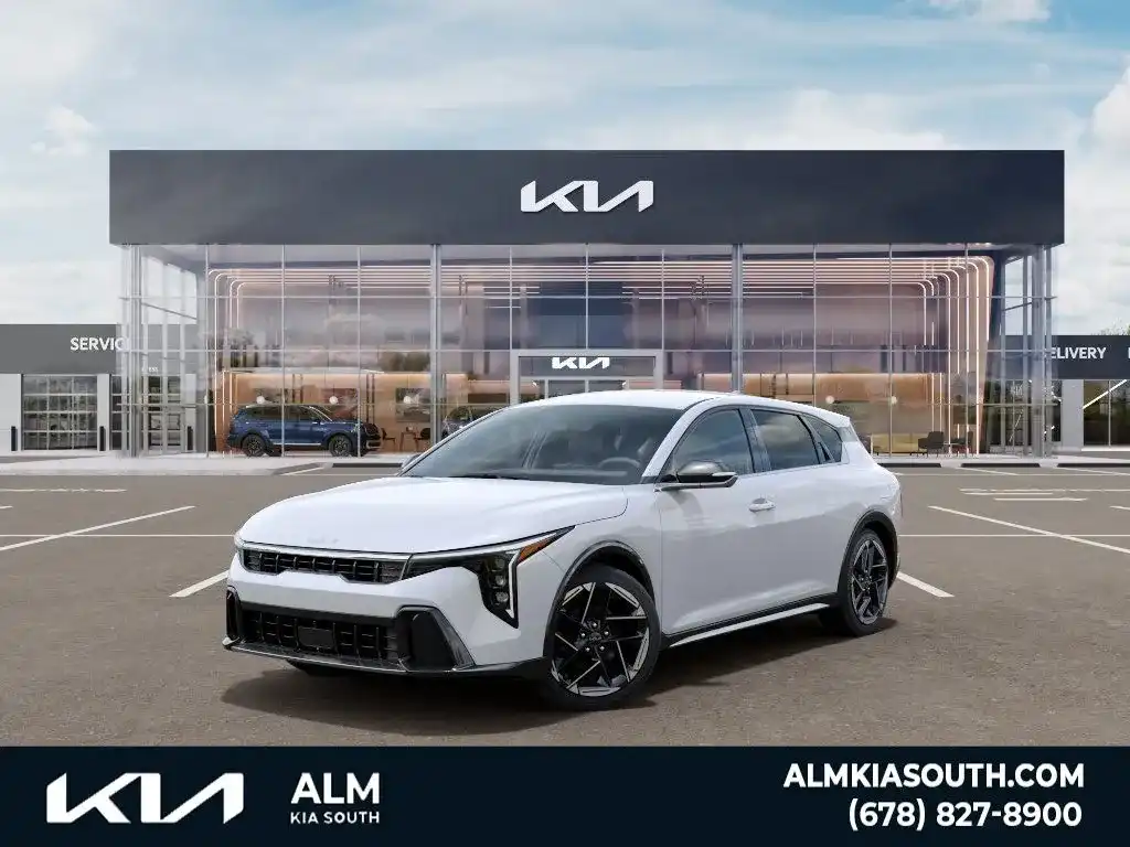 2026 Kia K4 GT-Line Auto Hatchback's photo