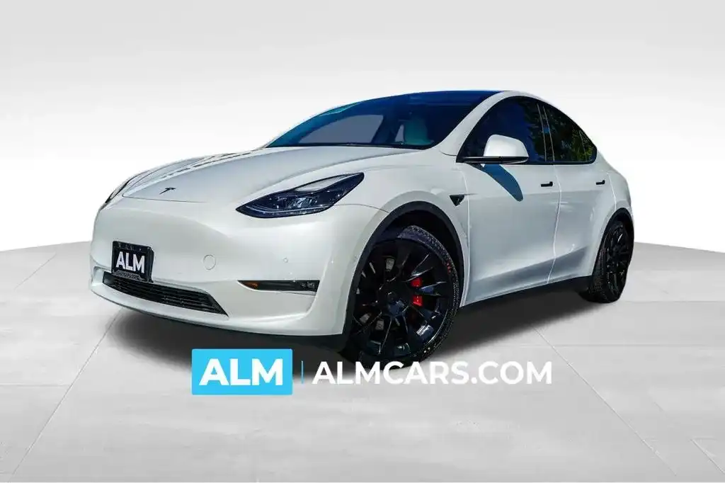 2022 Tesla Model Y Performance Dual Motor All-Wheel Drive's photo
