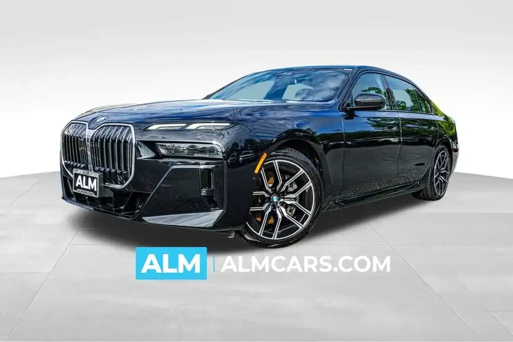 2024 BMW 7 Series 740i xDrive Sedan's photo