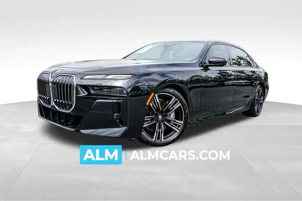 2023 BMW 7 Series 760i xDrive Sedan's photo