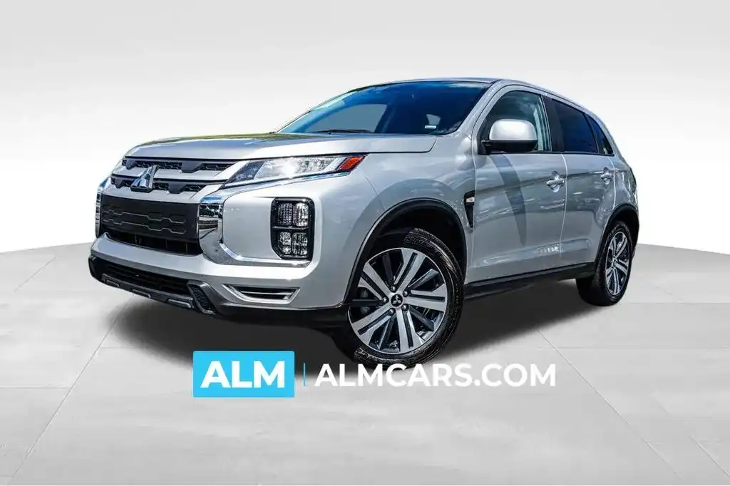 2024 Mitsubishi Outlander Sport 2.0 ES AWC CVT's photo