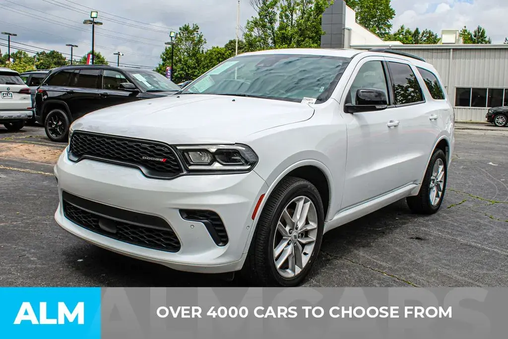 2025 Dodge Durango GT Plus AWD photo 3