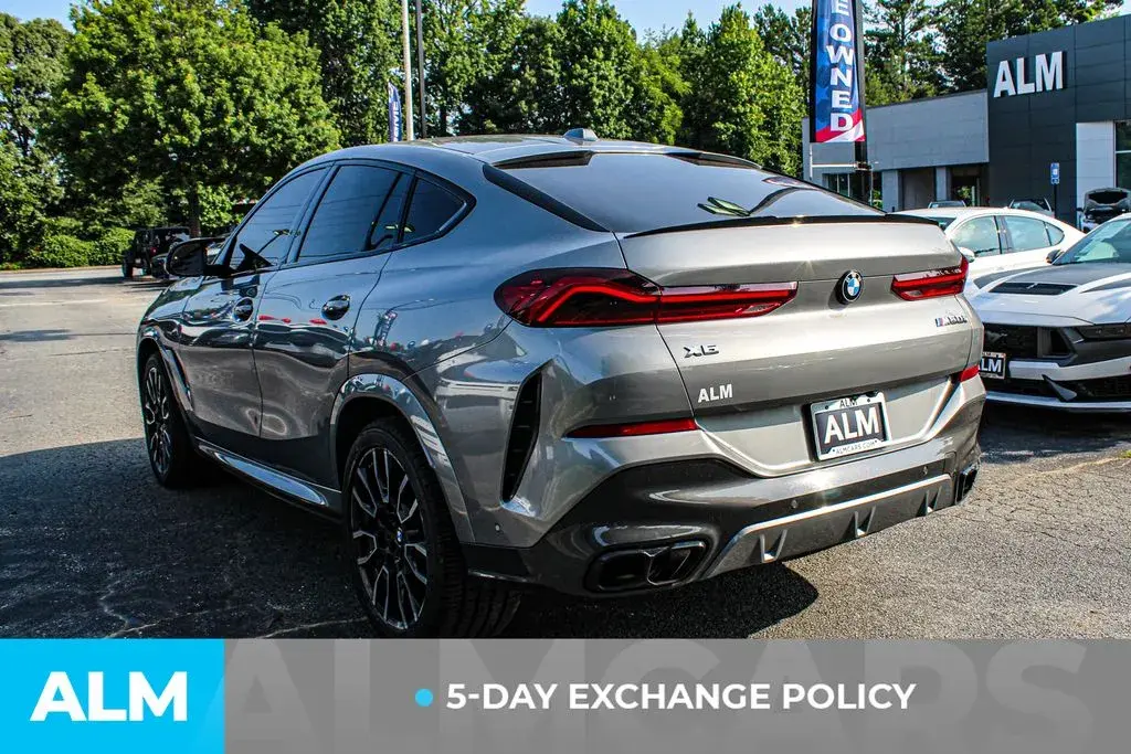2024 BMW X6 M60i xDrive photo 3