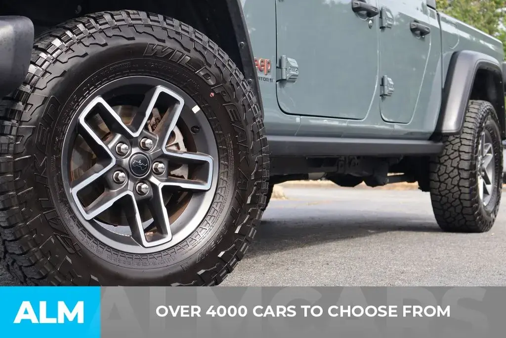 2026 Jeep Gladiator Mojave Auto photo 3