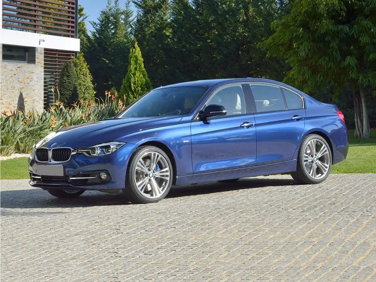 2017 BMW 3 Series 340i Sedan's photo