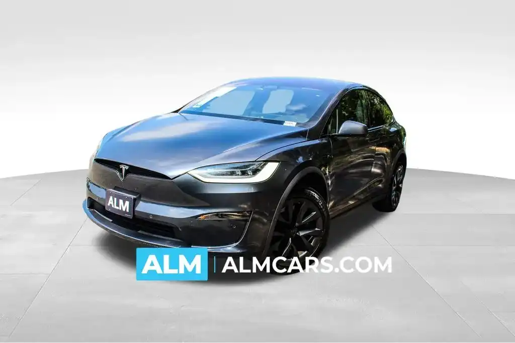 2022 Tesla Model X Long Range's photo