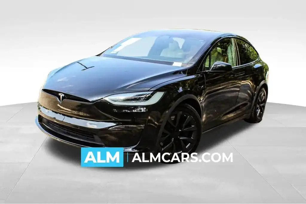 2023 Tesla Model X Long Range's photo