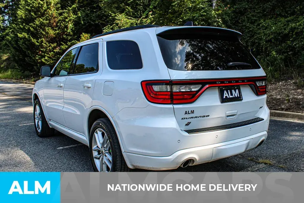 2024 Dodge Durango GT AWD Plus photo 4