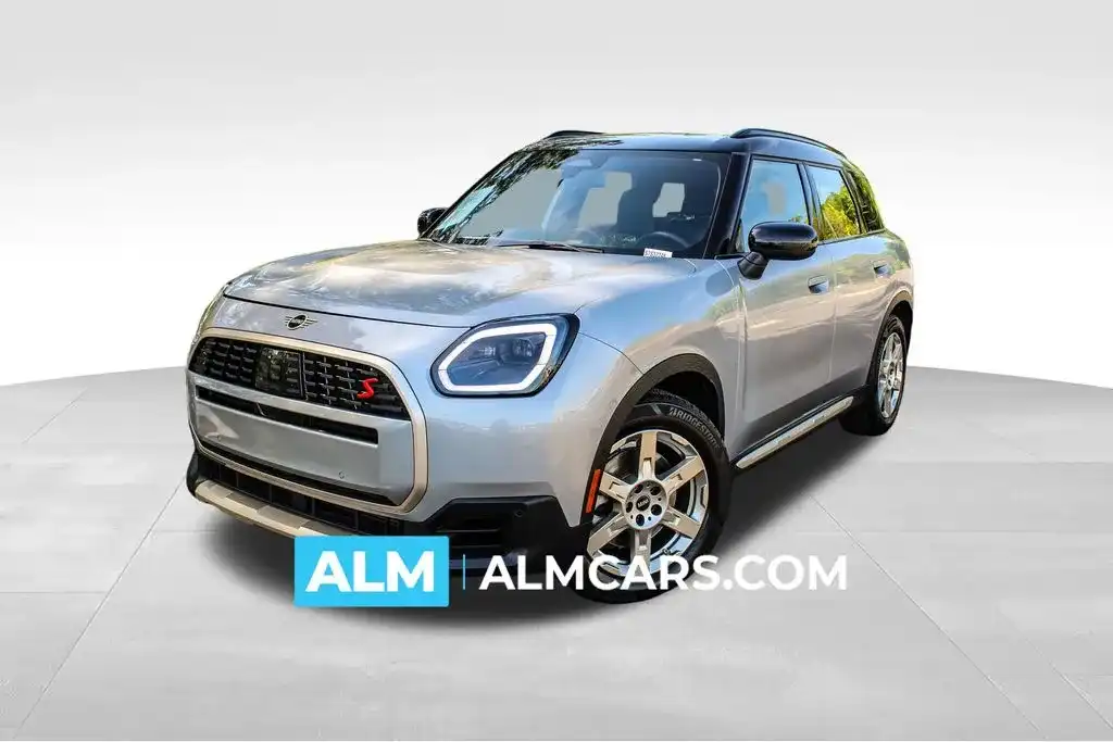 2025 MINI Countryman S ALL4's photo