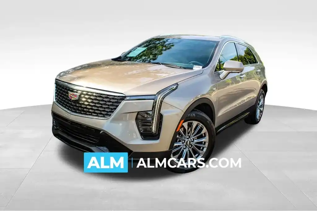 2025 Cadillac XT4 Premium Luxury's photo