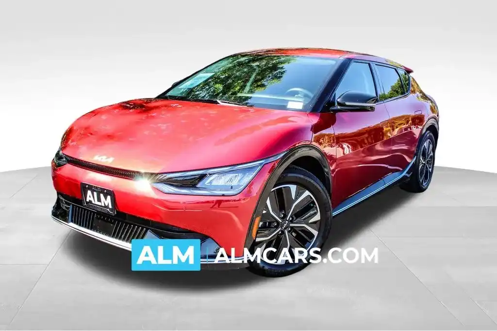 2023 Kia EV6 Wind's photo