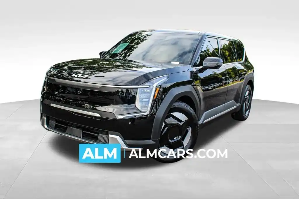 2026 Kia EV9 Light L/R's photo
