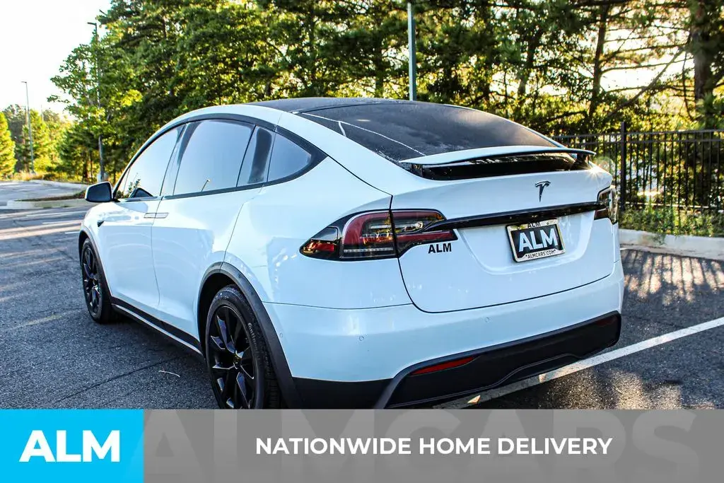 2023 Tesla Model X Long Range photo 4