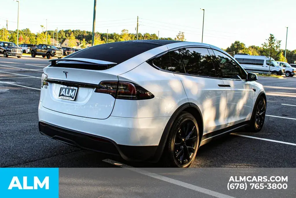 2023 Tesla Model X Long Range photo 5