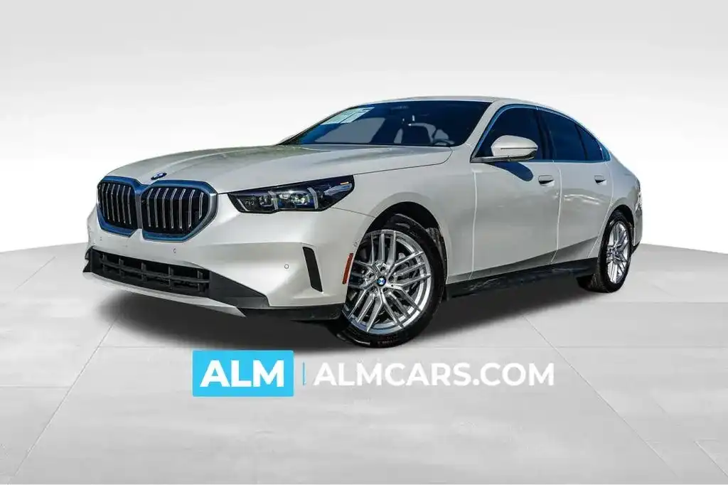 2025 BMW 5 Series 530i Sedan's photo