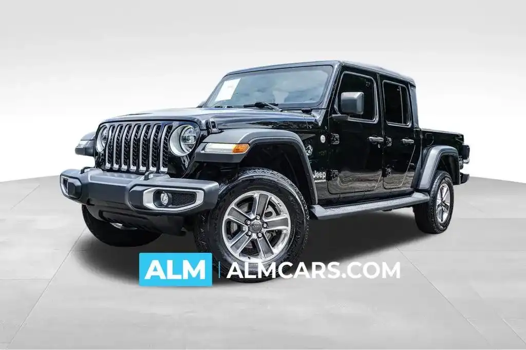 2022 Jeep Gladiator Overland's photo
