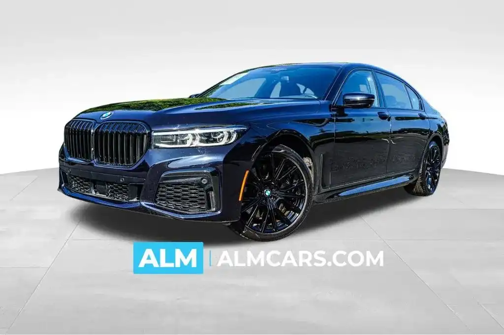2022 BMW 7 Series 740i Sedan's photo