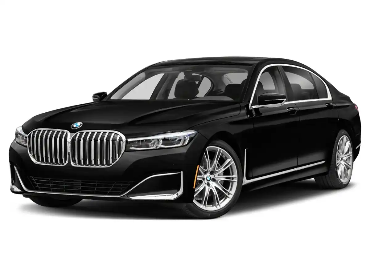 2022 BMW 7 Series 740i's photo