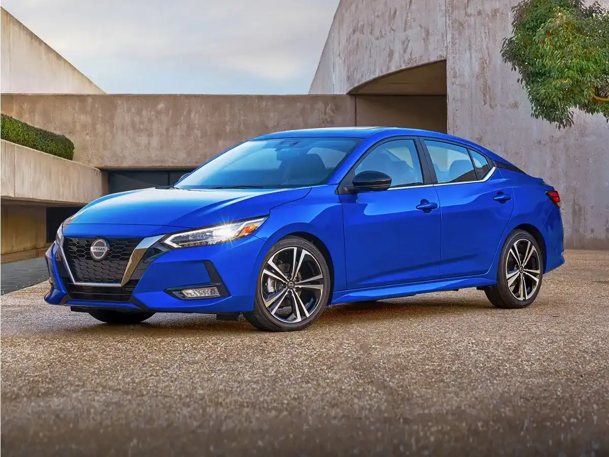 2022 Nissan Sentra SV CVT's photo