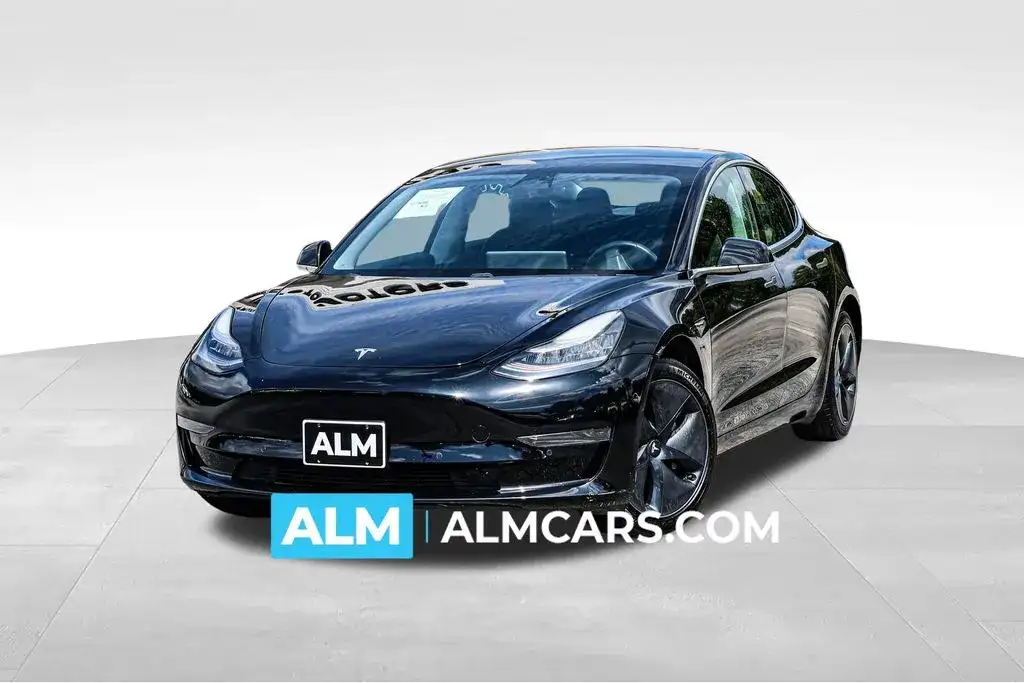 2020 Tesla Model 3 Standard Range Plus's photo