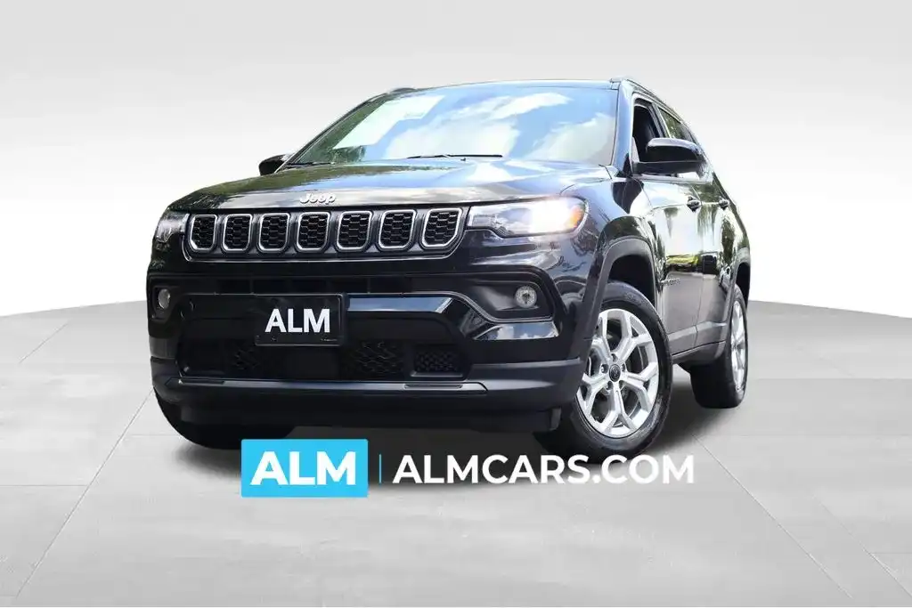 2025 Jeep Compass Latitude 4X4's photo