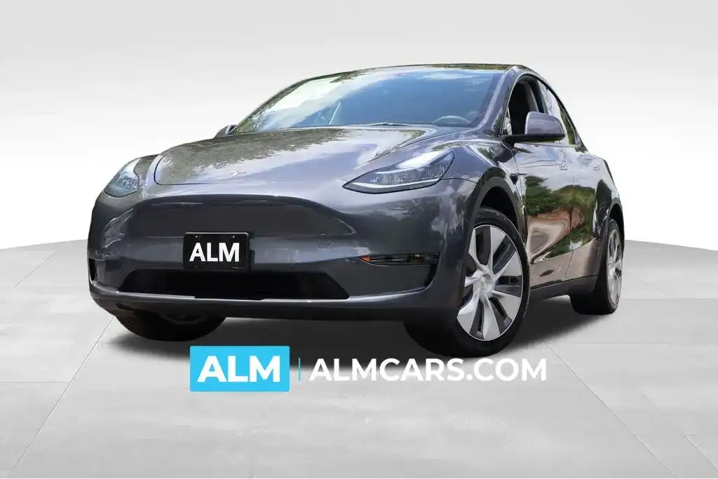 2023 Tesla Model Y Long Range Dual Motor All-Wheel Drive's photo