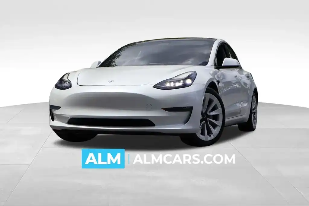 2023 Tesla Model 3 Base's photo