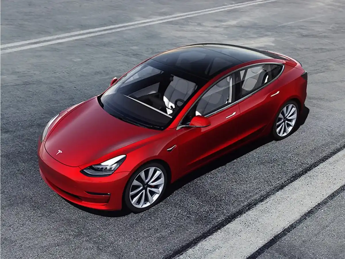 2022 Tesla Model 3 Long Range Dual Motor All-Wheel Drive's photo