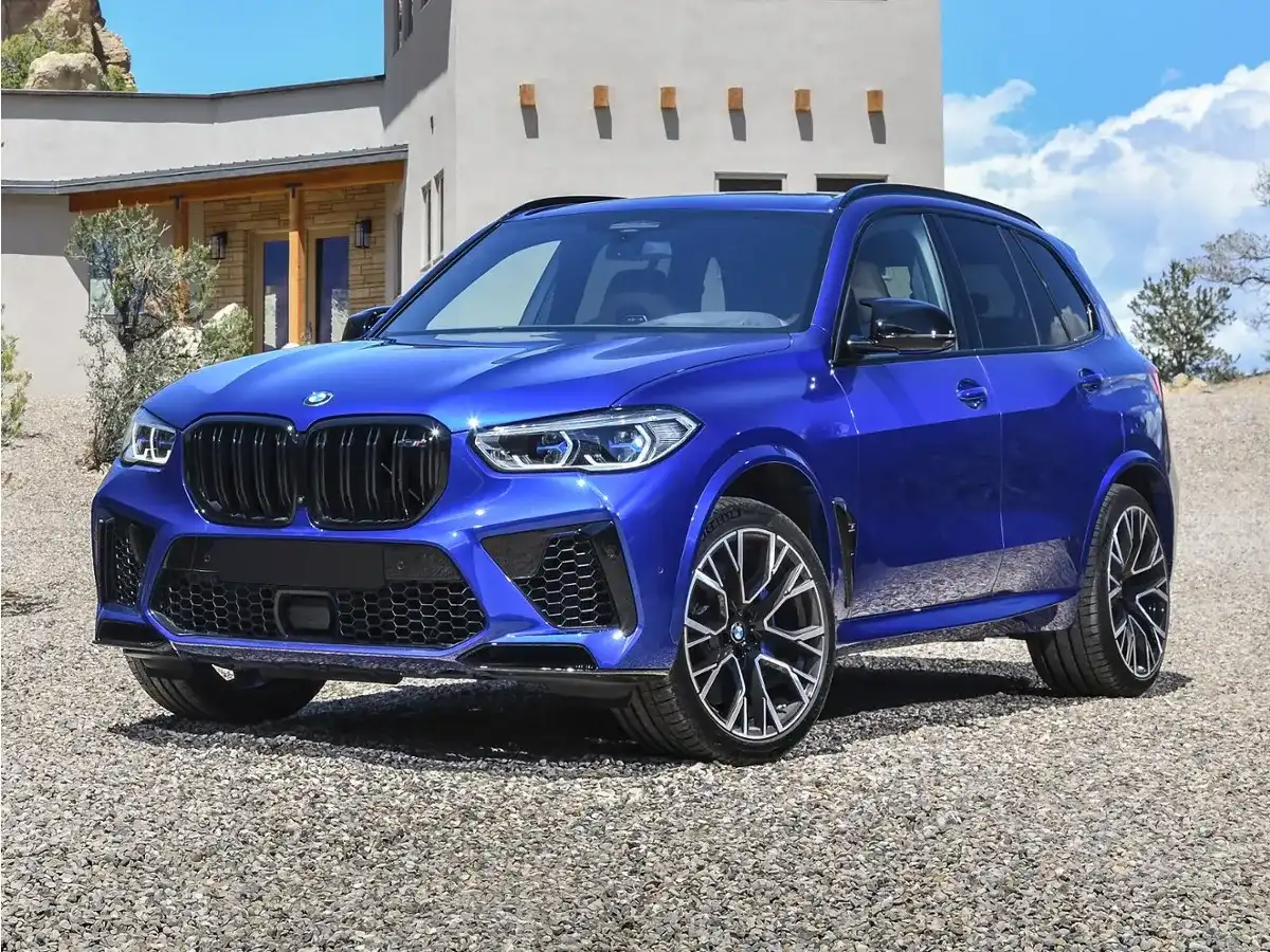 2023 BMW X5 M Base's photo