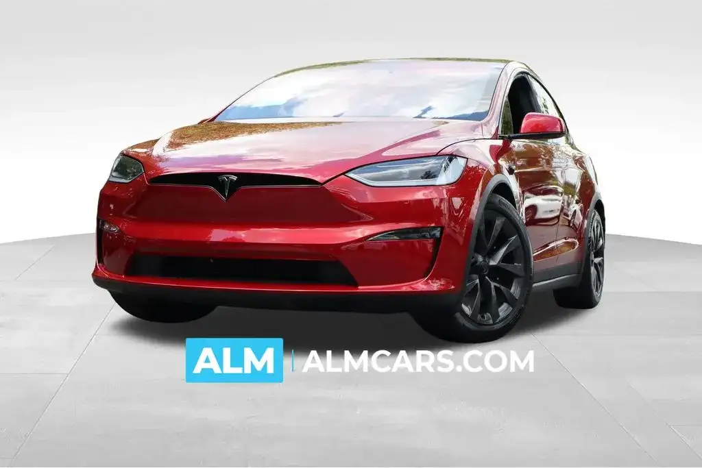 2024 Tesla Model X Long Range's photo
