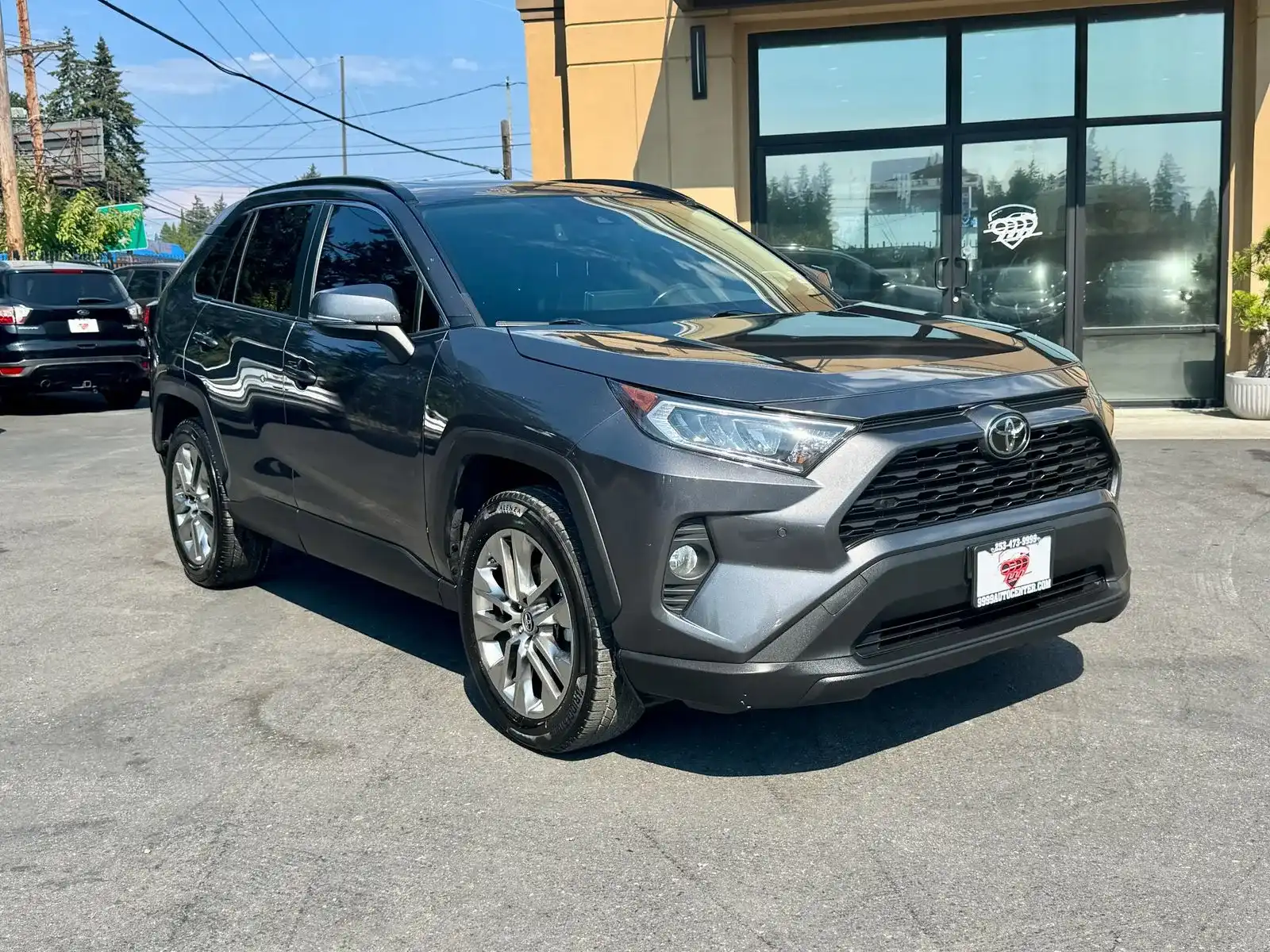 2019 Toyota RAV4 XLE Premium AWD's photo