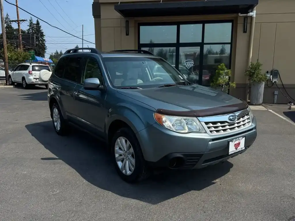 2013 Subaru Forester 2.5X Premium Package AT PZEV's photo