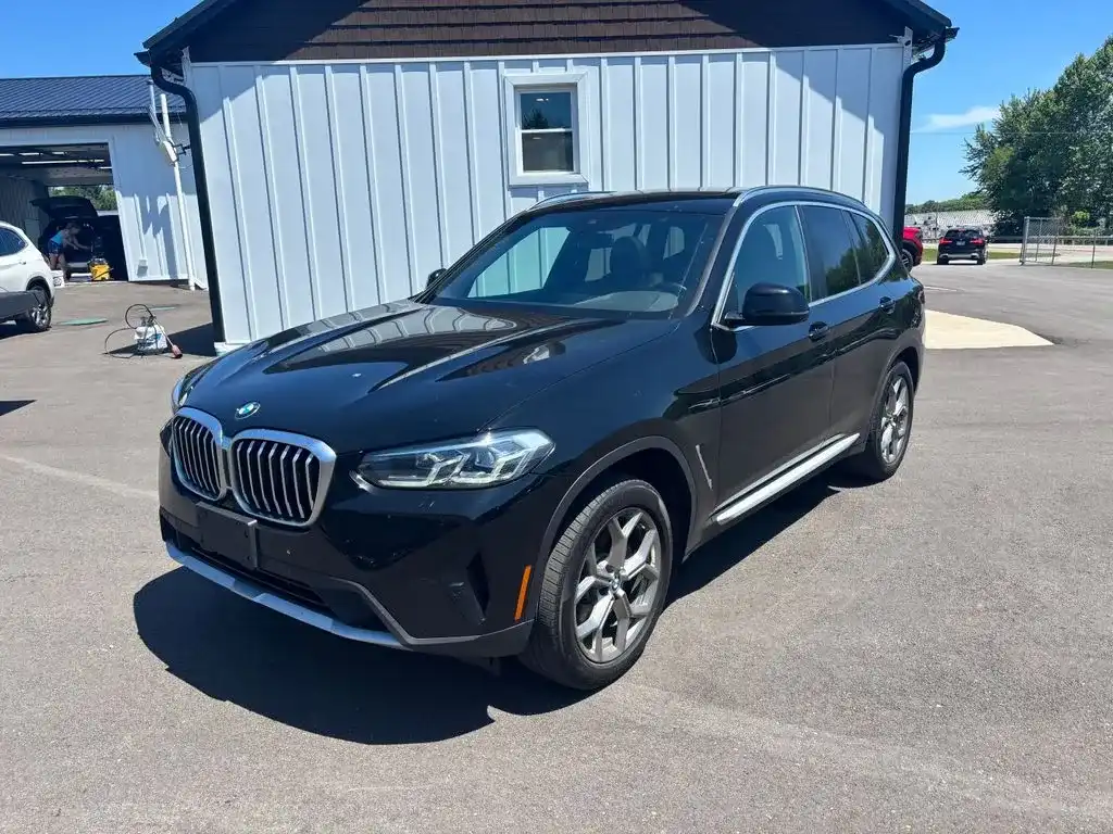 2023 BMW X3 xDrive30i's photo