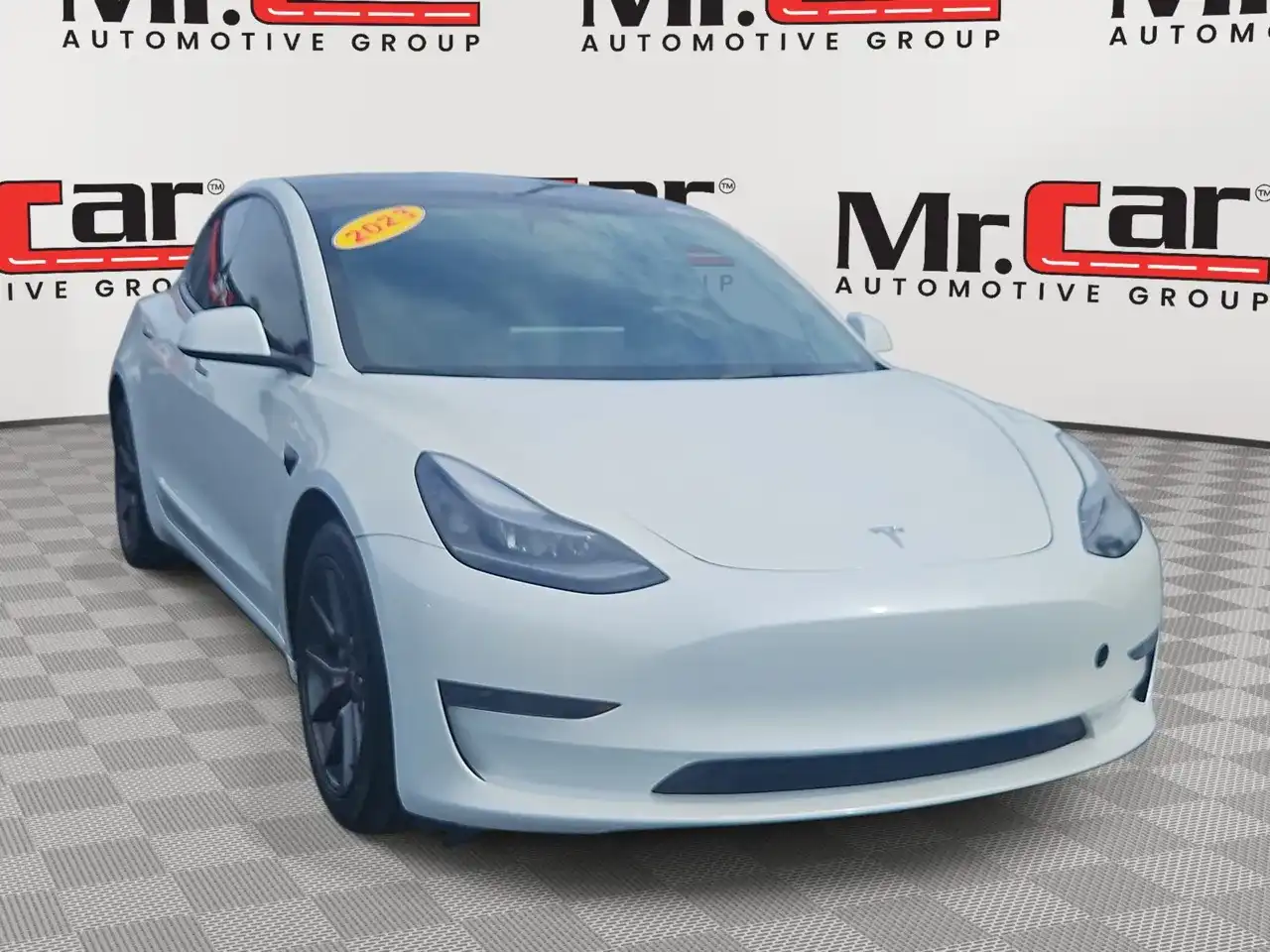 2023 Tesla Model 3 Base's photo