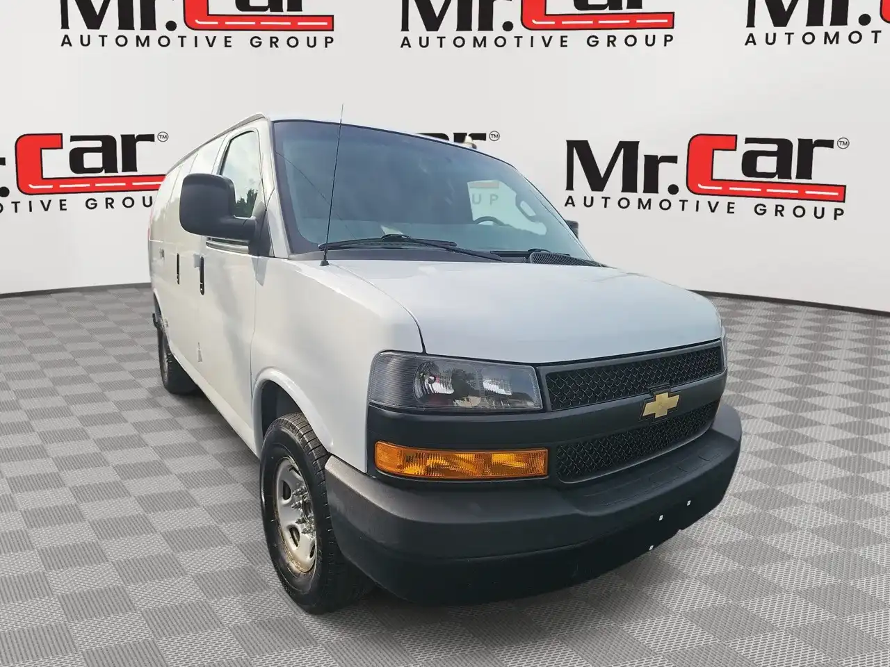 2021 Chevrolet Express 2500 Work Van HD's photo