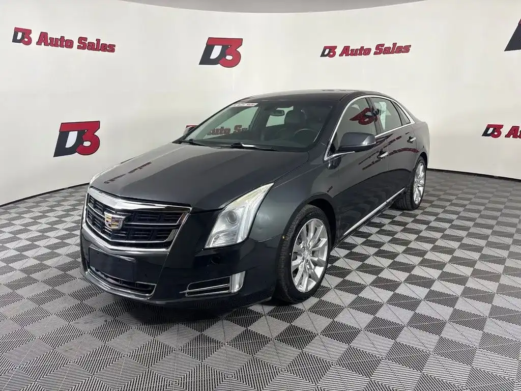 2016 Cadillac XTS 3.6L Luxury FWD Collection's photo