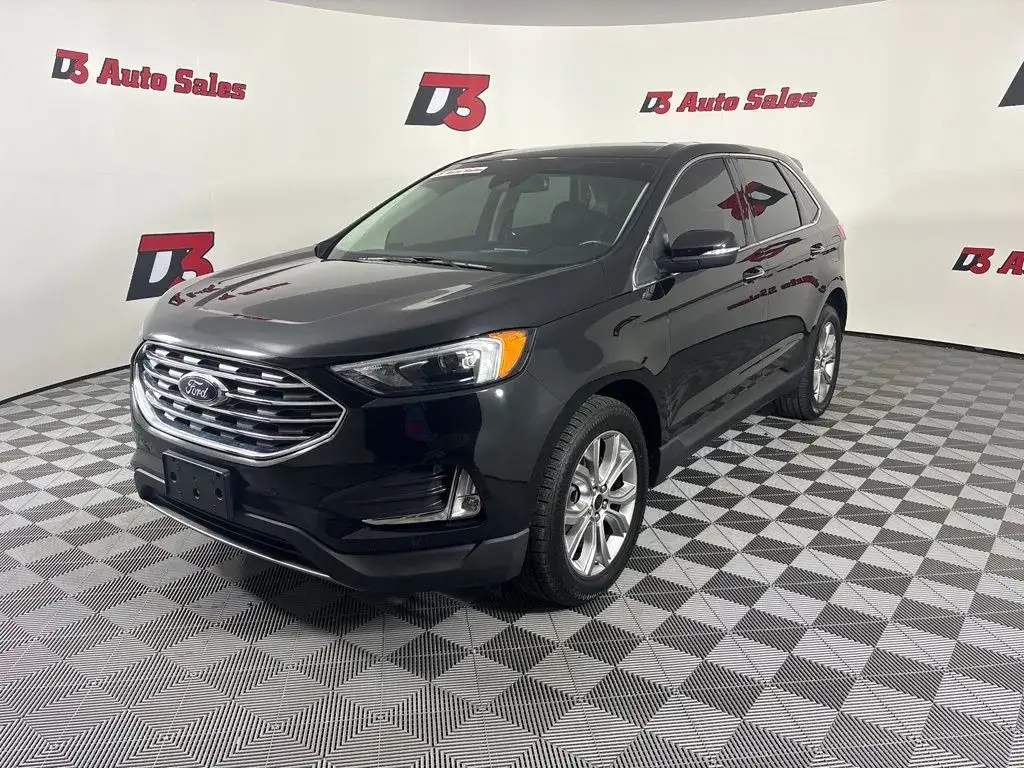 2023 Ford Edge Titanium AWD photo 1