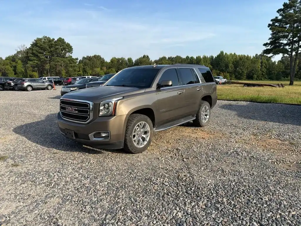 2016 GMC Yukon SLE 4WD's photo