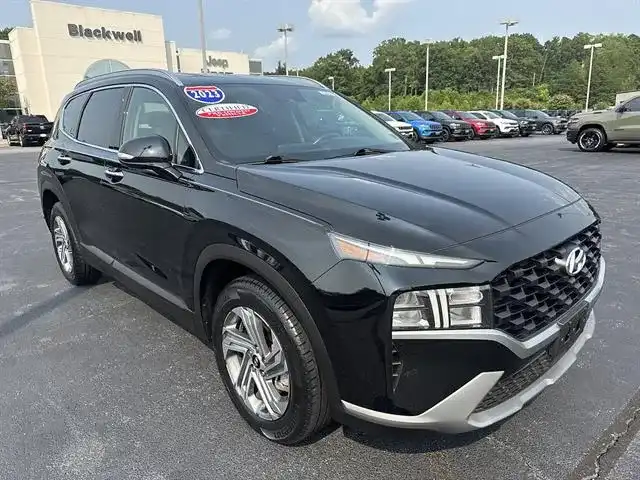2023 Hyundai Santa Fe SEL 2.5's photo