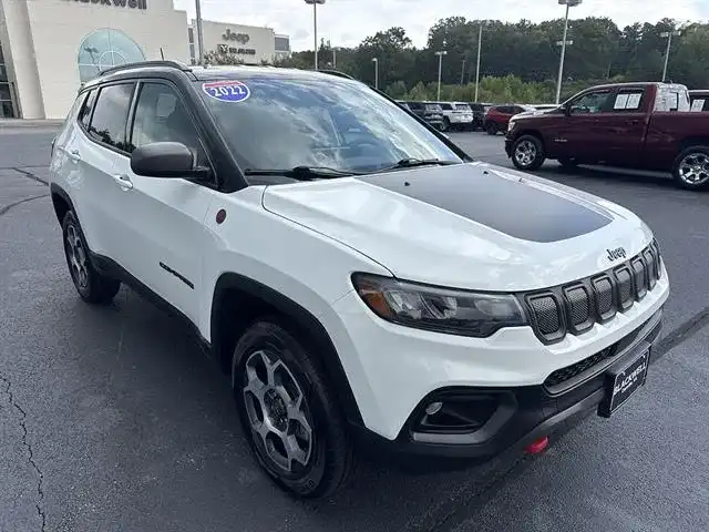 2022 Jeep Compass Trailhawk 4WD's photo