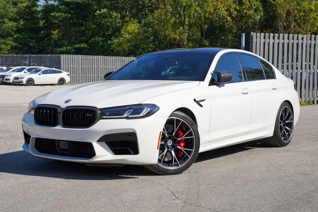 2023 BMW M5 Base photo 4