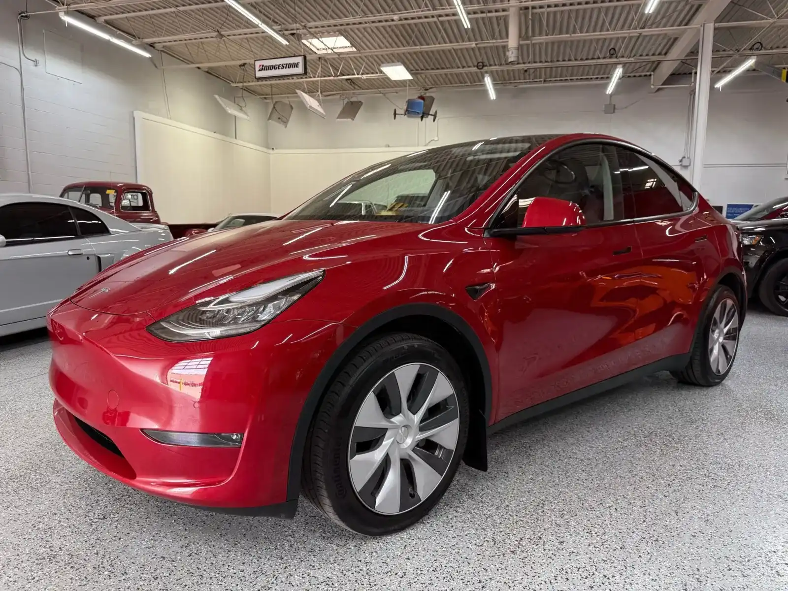 2022 Tesla Model Y Long Range Dual Motor All-Wheel Drive's photo
