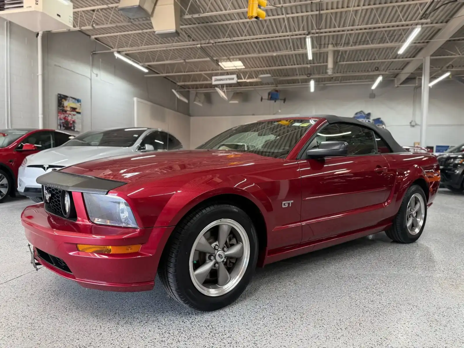 2005 Ford Mustang GT Premium's photo