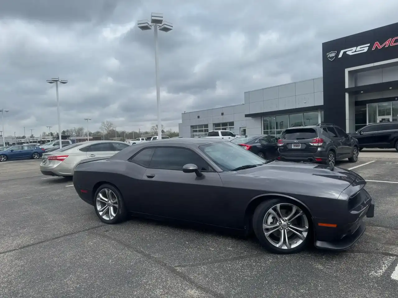 2022 Dodge Challenger GT Auto's photo