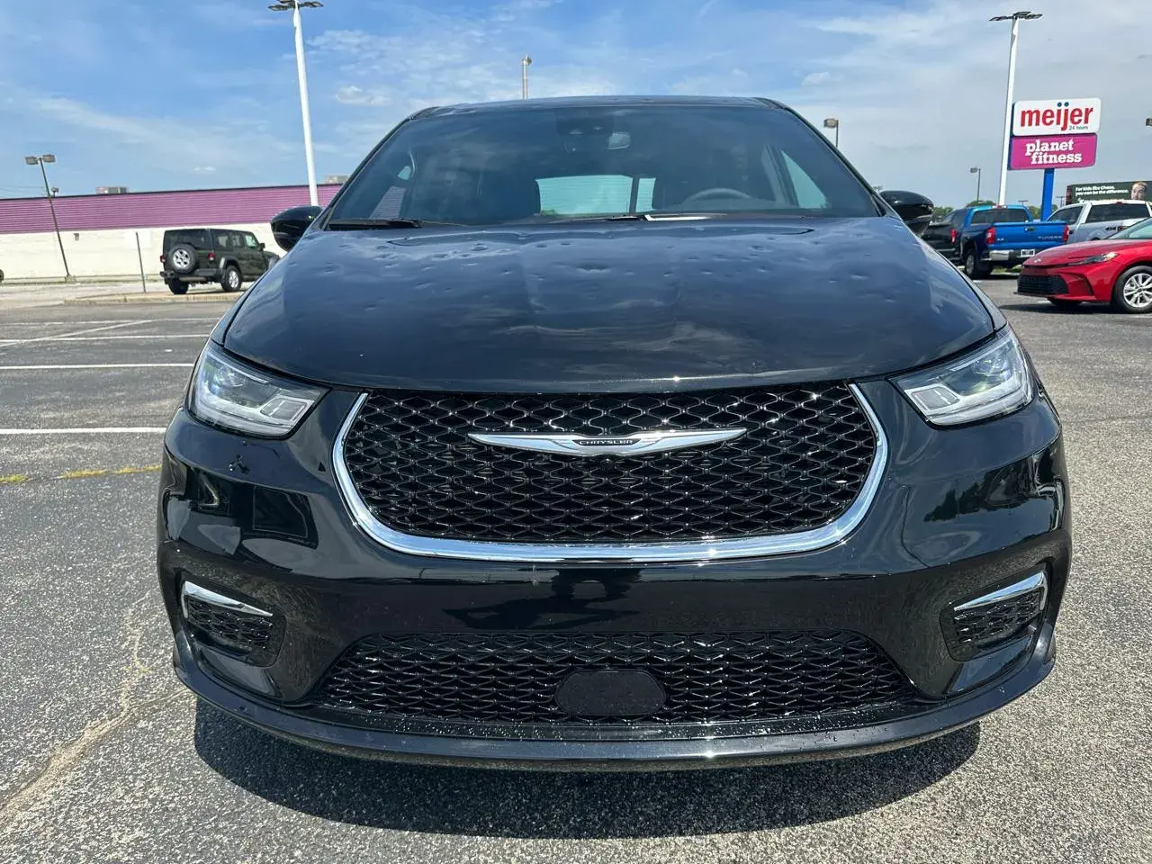 2026 Chrysler Pacifica Select photo 4